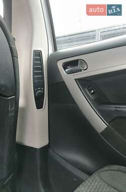 Микровэн Citroen C4 Picasso 2011 в 