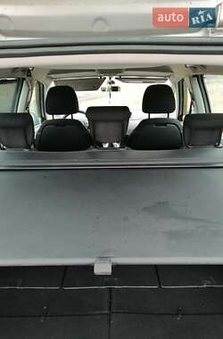 Микровэн Citroen C4 Picasso 2011 в 