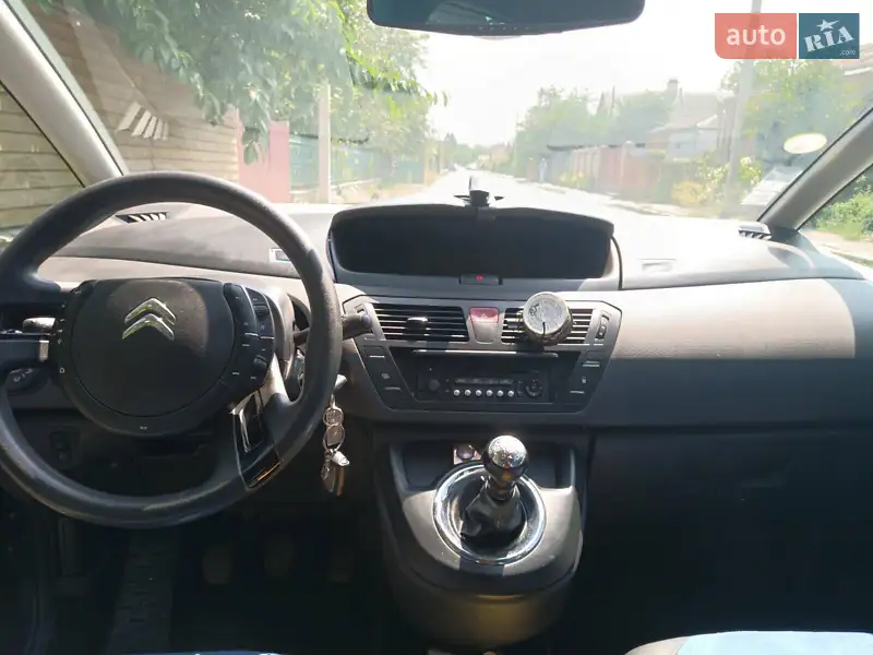 Citroen C4 Picasso 2010 VIN VF7UD9HR8AJ861377 фото оголошення 4 з 46