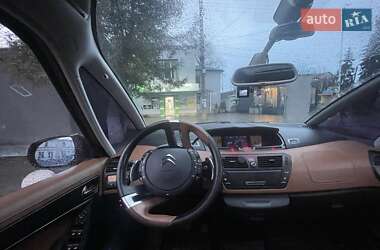 Микровэн Citroen C4 Picasso 2010 в 
