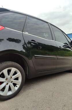 Микровэн Citroen C4 Picasso 2009 в 