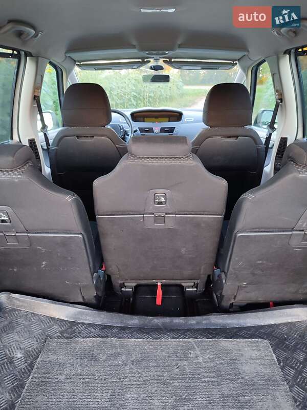 Микровэн Citroen C4 Picasso 2010 в Богуславе фото 14 Микровэн Citroen C4 Picasso 2010 в Богуславе