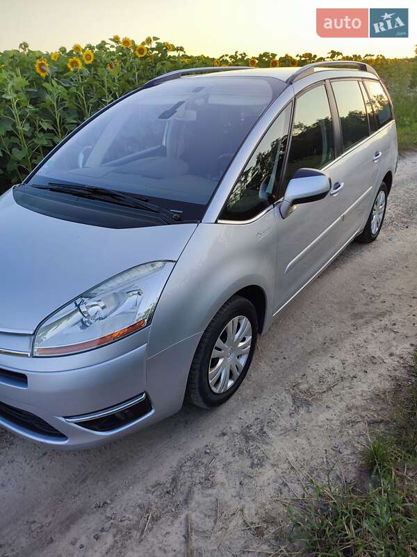 Микровэн Citroen C4 Picasso 2010 в Богуславе фото 34 Микровэн Citroen C4 Picasso 2010 в Богуславе