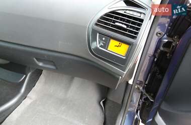 Микровэн Citroen C4 Picasso 2011 в 