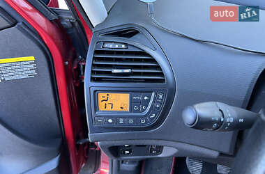 Микровэн Citroen C4 Picasso 2010 в 