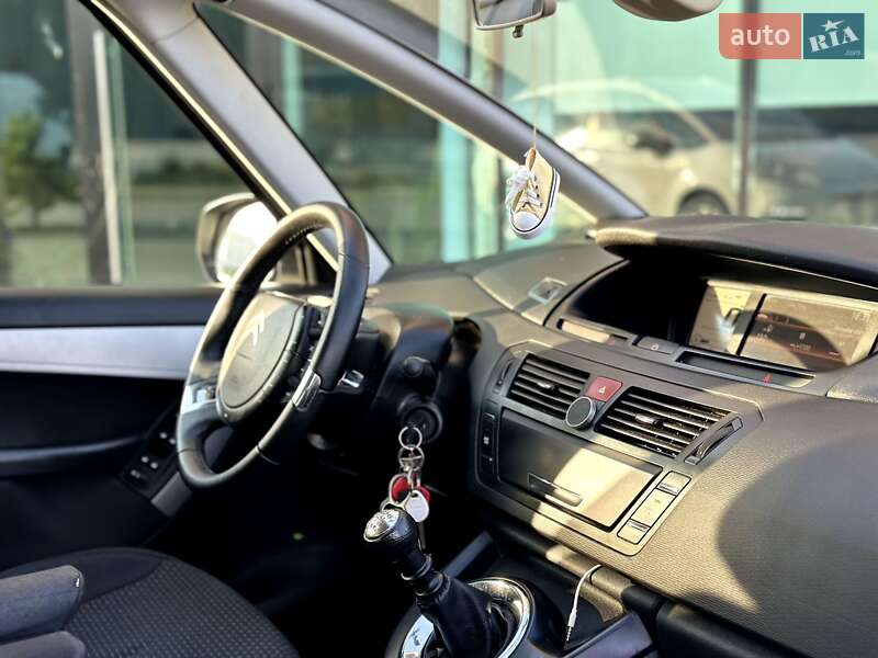 Микровэн Citroen C4 Picasso 2011 в Хмельницком фото 11 Микровэн Citroen C4 Picasso 2011 в Хмельницком