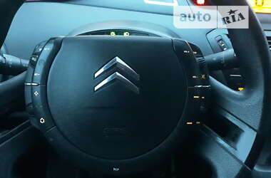 Мікровен Citroen C4 Picasso 2010 в Теофіполі