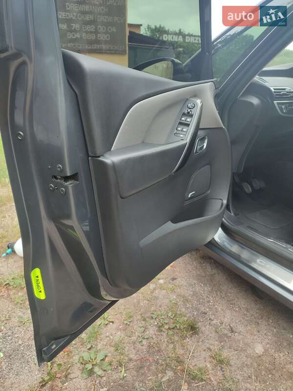 Микровэн Citroen C4 Picasso 2014 в Ивано-Франковске фото 17 Микровэн Citroen C4 Picasso 2014 в Ивано-Франковске