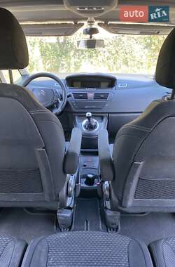 Микровэн Citroen C4 Picasso 2011 в 