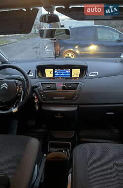 Микровэн Citroen C4 Picasso 2011 в 