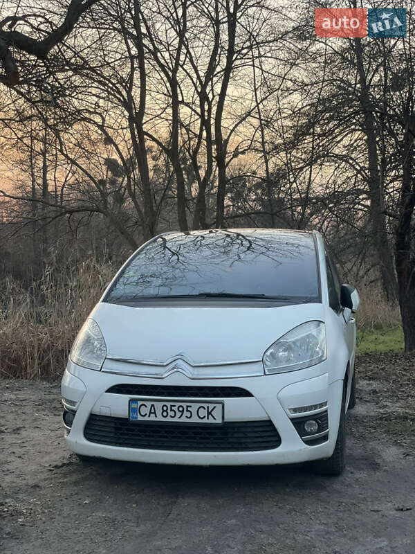 Микровэн Citroen C4 Picasso 2013 в 
