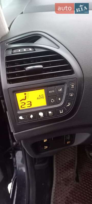 Микровэн Citroen C4 Picasso 2009 в Рава-Русской фото 10 Микровэн Citroen C4 Picasso 2009 в Рава-Русской