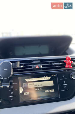 Микровэн Citroen C4 Picasso 2013 в 