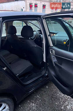 Микровэн Citroen C4 Picasso 2011 в 