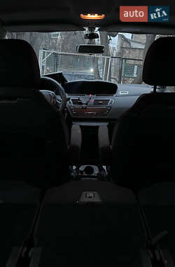 Микровэн Citroen C4 Picasso 2011 в 