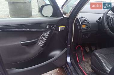 Микровэн Citroen C4 Picasso 2013 в 
