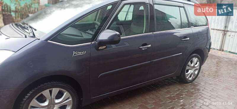 Микровэн Citroen C4 Picasso 2013 в 