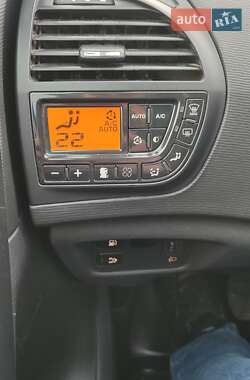 Микровэн Citroen C4 Picasso 2009 в 