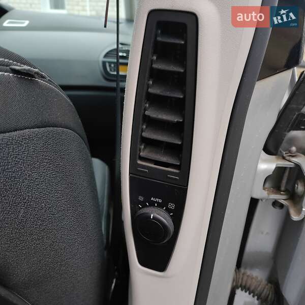 Микровэн Citroen C4 Picasso 2011 в Киеве