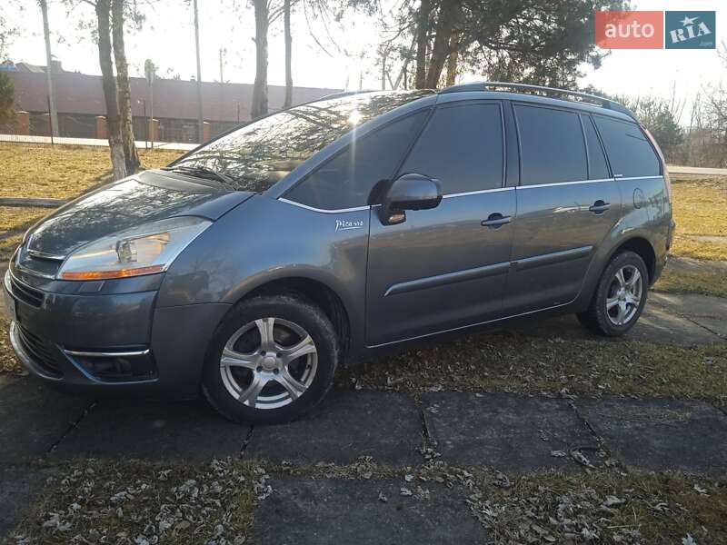 Микровэн Citroen C4 Picasso 2010 в 