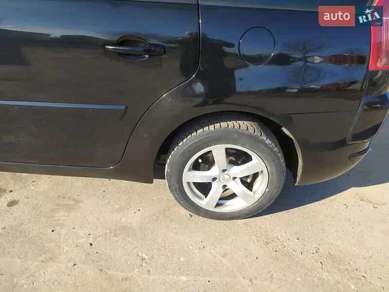 Микровэн Citroen C4 Picasso 2010 в Тернополе