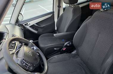 Микровэн Citroen C4 Picasso 2010 в 