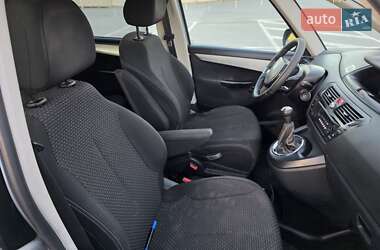 Микровэн Citroen C4 Picasso 2010 в 