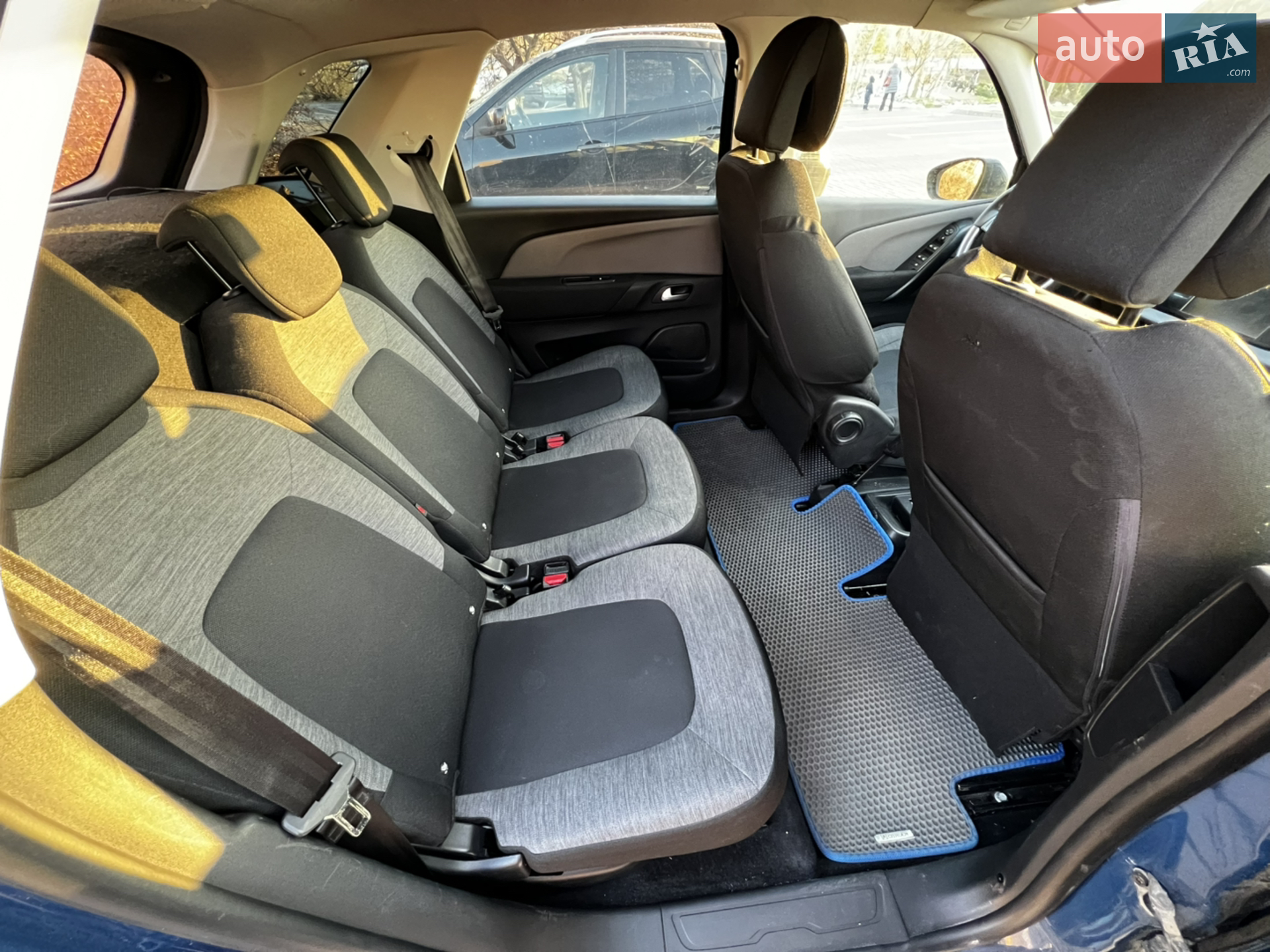 2015 Citroen C4 Picasso - мініатюра 18
