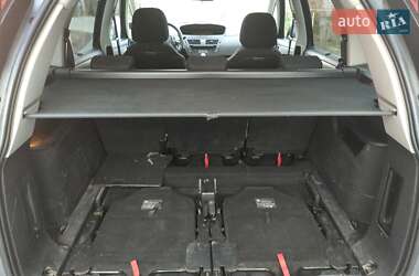 Микровэн Citroen C4 Picasso 2010 в 
