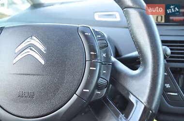 Микровэн Citroen C4 Picasso 2011 в 
