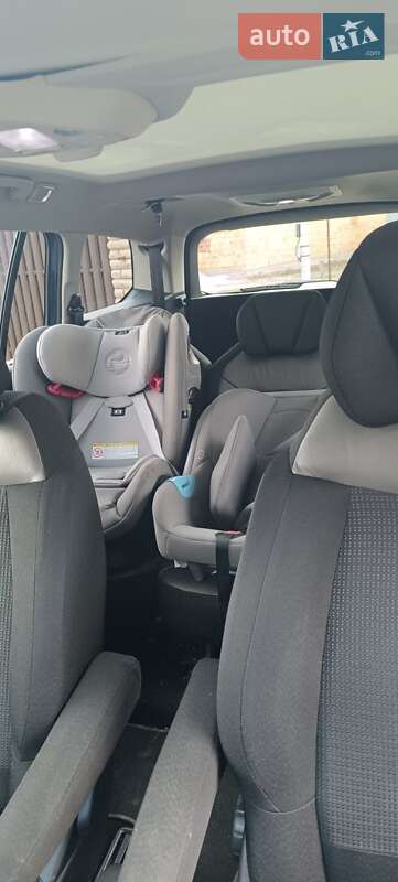 Мікровен Citroen C4 Picasso 2015 в Гостомелі