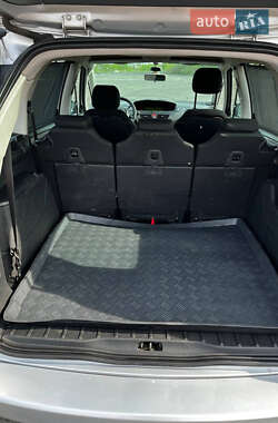 Минивэн Citroen C4 Picasso 2006 в 