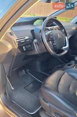 Микровэн Citroen C4 Picasso 2015 в 