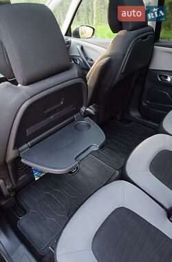 Микровэн Citroen C4 Picasso 2013 в 