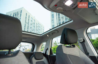 Мікровен Citroen C4 Picasso 2016 в 