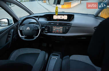 Мікровен Citroen C4 Picasso 2016 в 