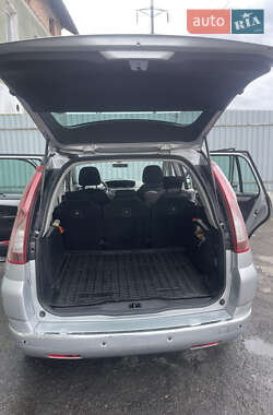 Микровэн Citroen C4 Picasso 2011 в 