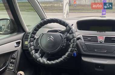 Микровэн Citroen C4 Picasso 2010 в 