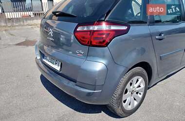 Микровэн Citroen C4 Picasso 2011 в 