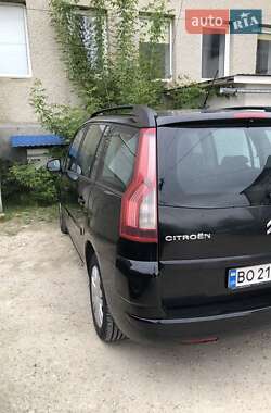 Микровэн Citroen C4 Picasso 2010 в 