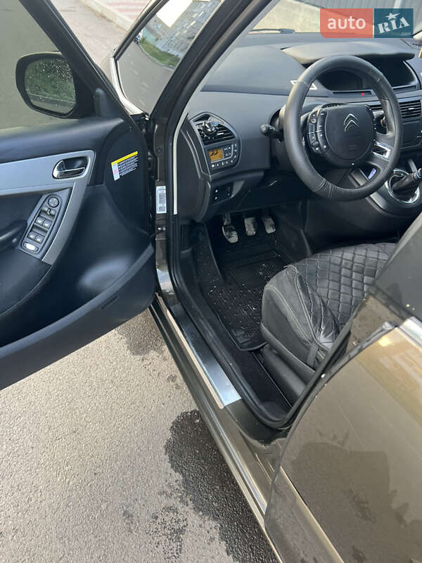 Микровэн Citroen C4 Picasso 2010 в Подольске фото 14 Микровэн Citroen C4 Picasso 2010 в Подольске