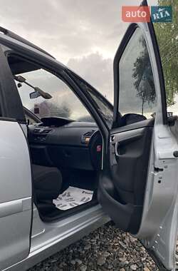 Микровэн Citroen C4 Picasso 2010 в 
