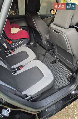 Мікровен Citroen C4 Picasso 2014 в 