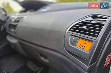 Микровэн Citroen C4 Picasso 2010 в 