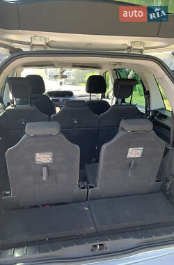 Микровэн Citroen C4 Picasso 2011 в 