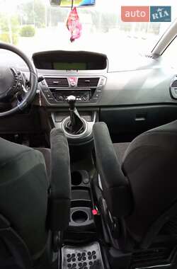 Минивэн Citroen C4 Picasso 2009 в 