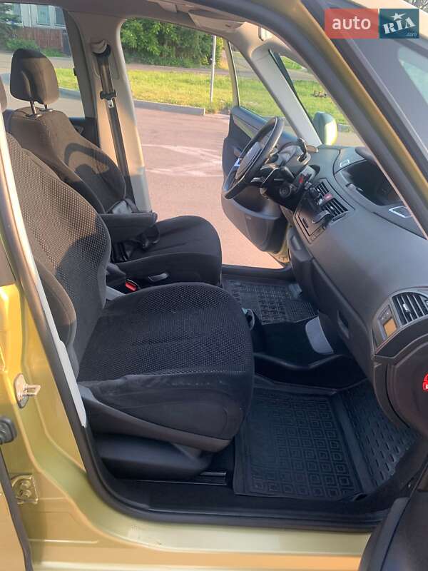 Микровэн Citroen C4 Picasso 2008 в Киеве
