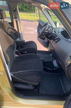 Микровэн Citroen C4 Picasso 2008 в 