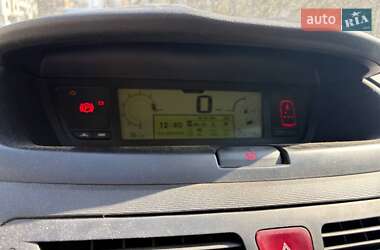 Микровэн Citroen C4 Picasso 2010 в 