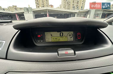 Микровэн Citroen C4 Picasso 2011 в 